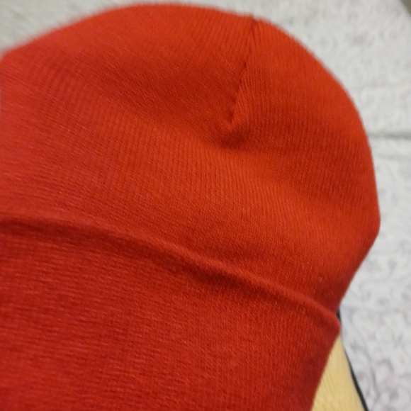 NWT OHIO Toboggan Hat - Picture 2 of 3